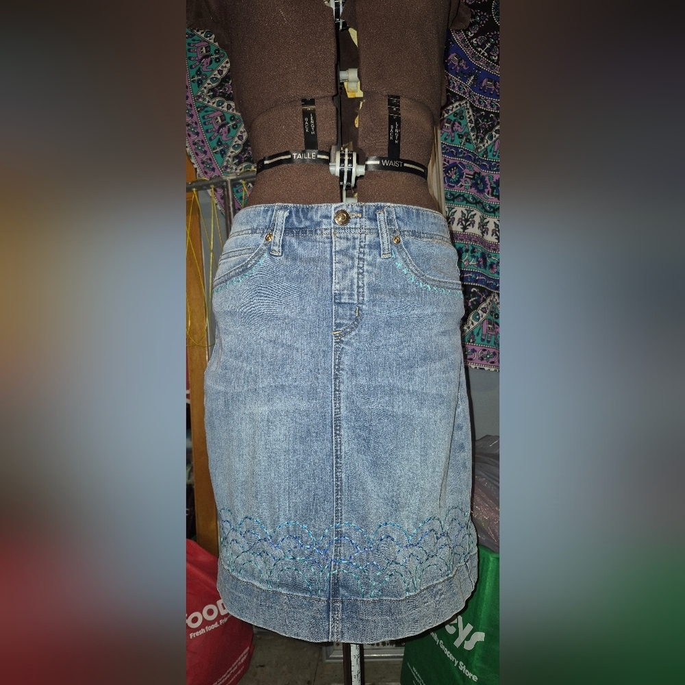 Tribal Jeans Denim Blue Embroidered Skort